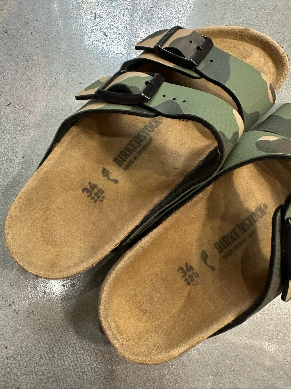 Birkenstock 34 Narrow Kids Camo Arizona Sandals